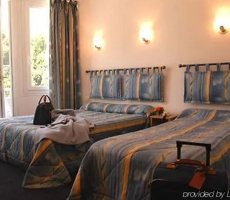 Esplanade Eden Отель 3*