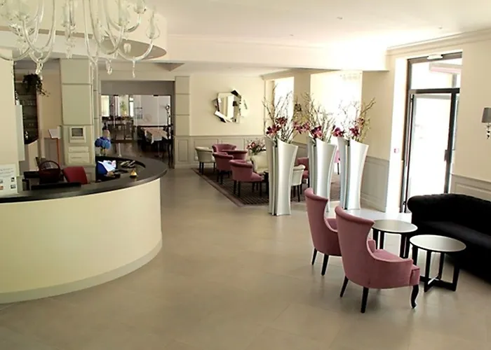 Esplanade Eden Otel 3*