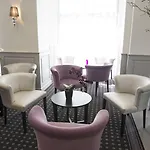 Esplanade Eden