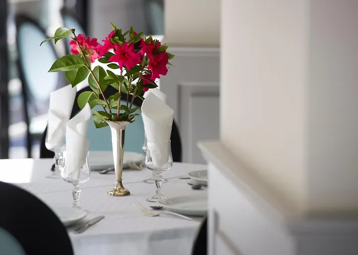 Esplanade Eden Λούρδη