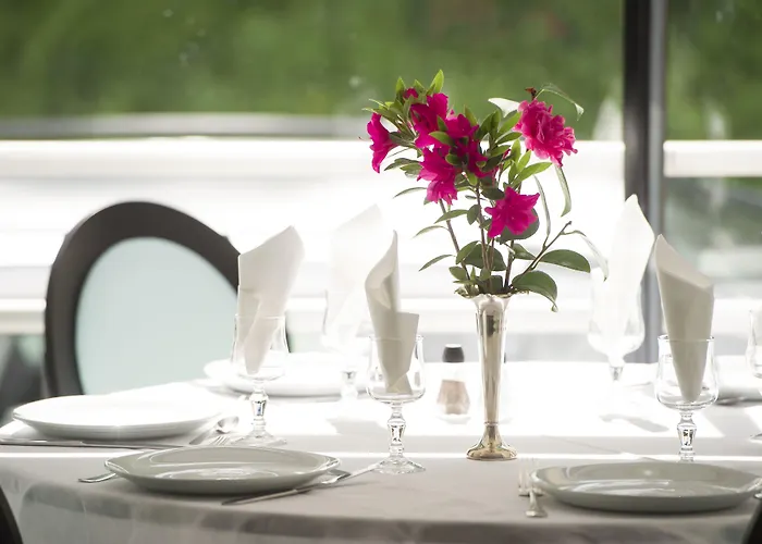 Ξενοδοχείο Esplanade Eden 3*