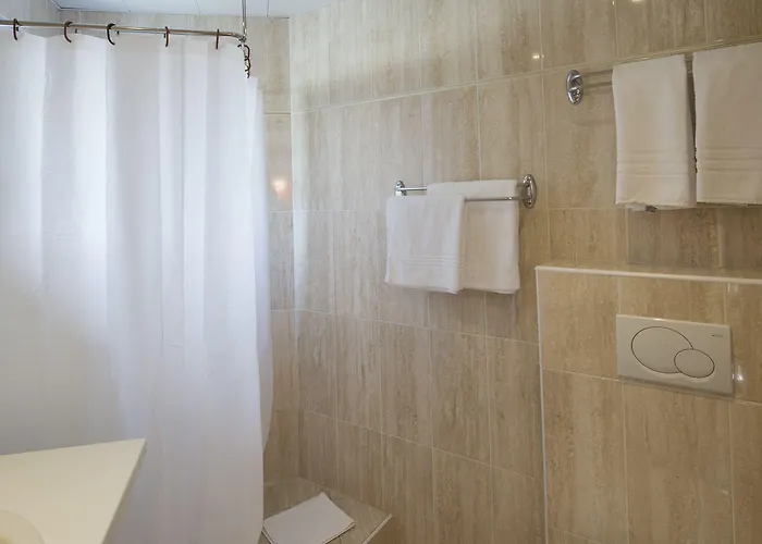 オテル エスプラナード エデン 3*