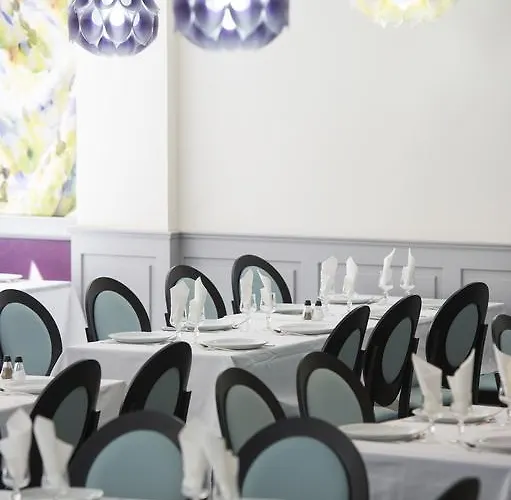 Esplanade Eden Λούρδη