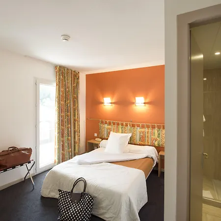 호텔 에스플라나드 에덴 3*