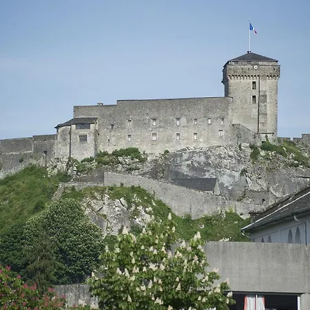 에스플라나드 에덴 3*