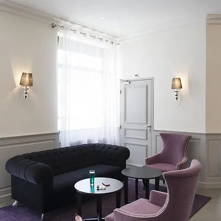 에스플라나드 에덴 3*