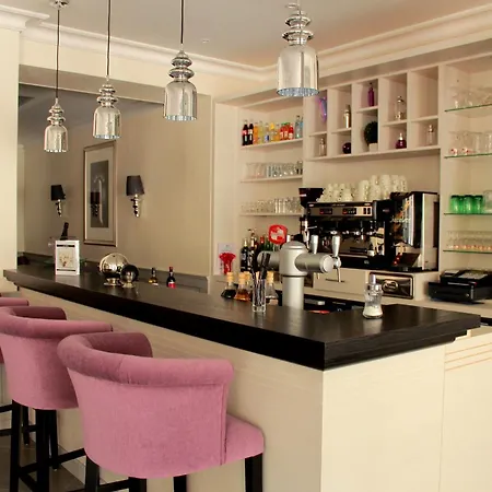 에스플라나드 에덴 루르드