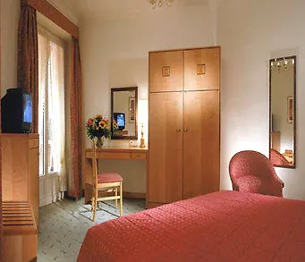 Esplanade Eden Hotel