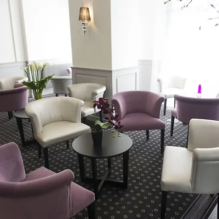 Esplanade Eden Hotel Lourdes