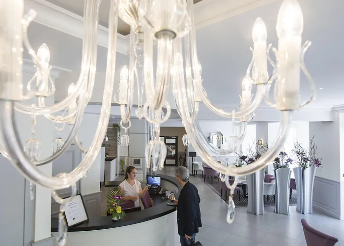 Esplanade Eden Hotel 3*